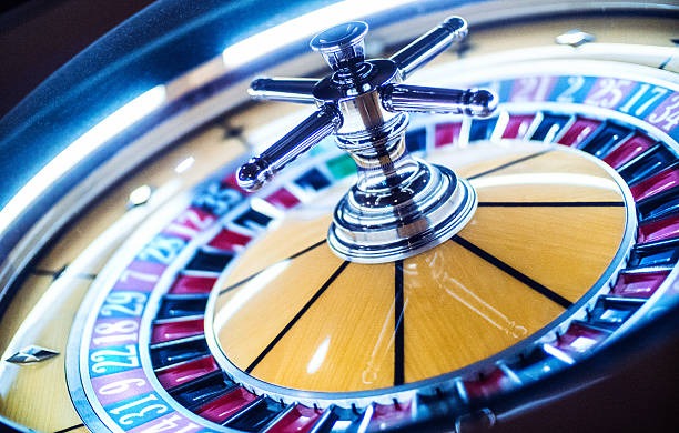 borneo388 mobile app interface showing live-dealer tables and sportsbook markets